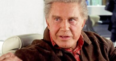 Cliff Robertson